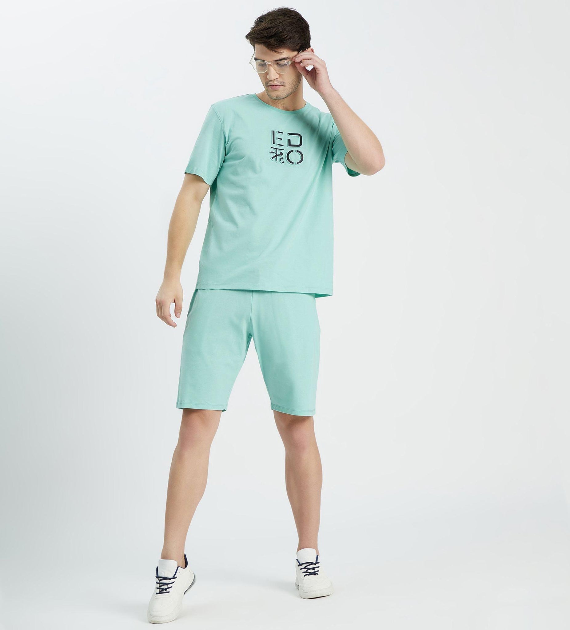 HOW TO STYLE ATHLEISURE WEAR FOR SUMMER 2022? - EDRIO