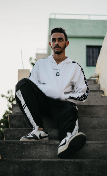 Selecting Tracksuits for Different Activities: Fitness, Running, and Casual Wear - EDRIO