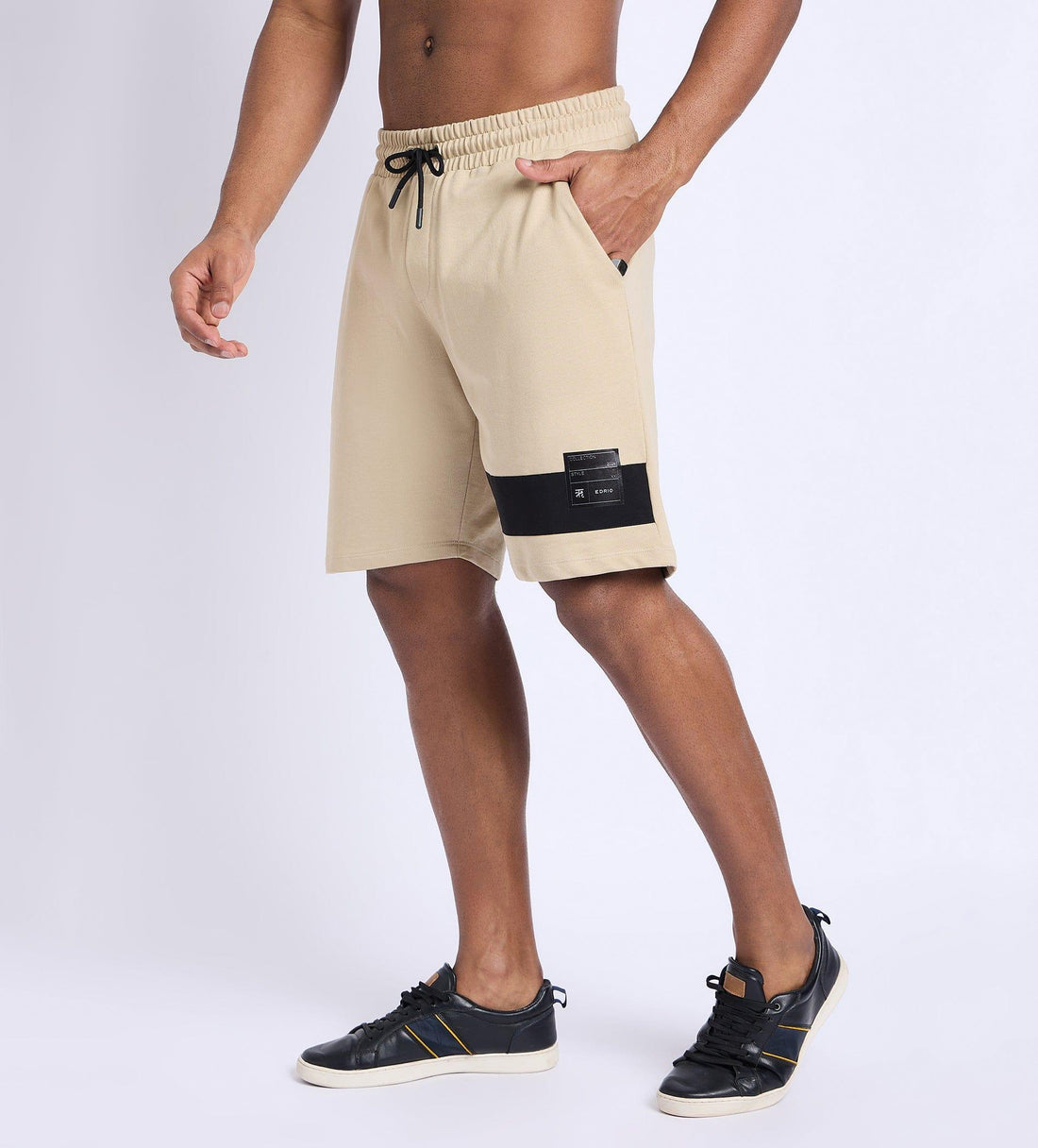 Shorts Shorts Bold Stripe Short With Patch Label