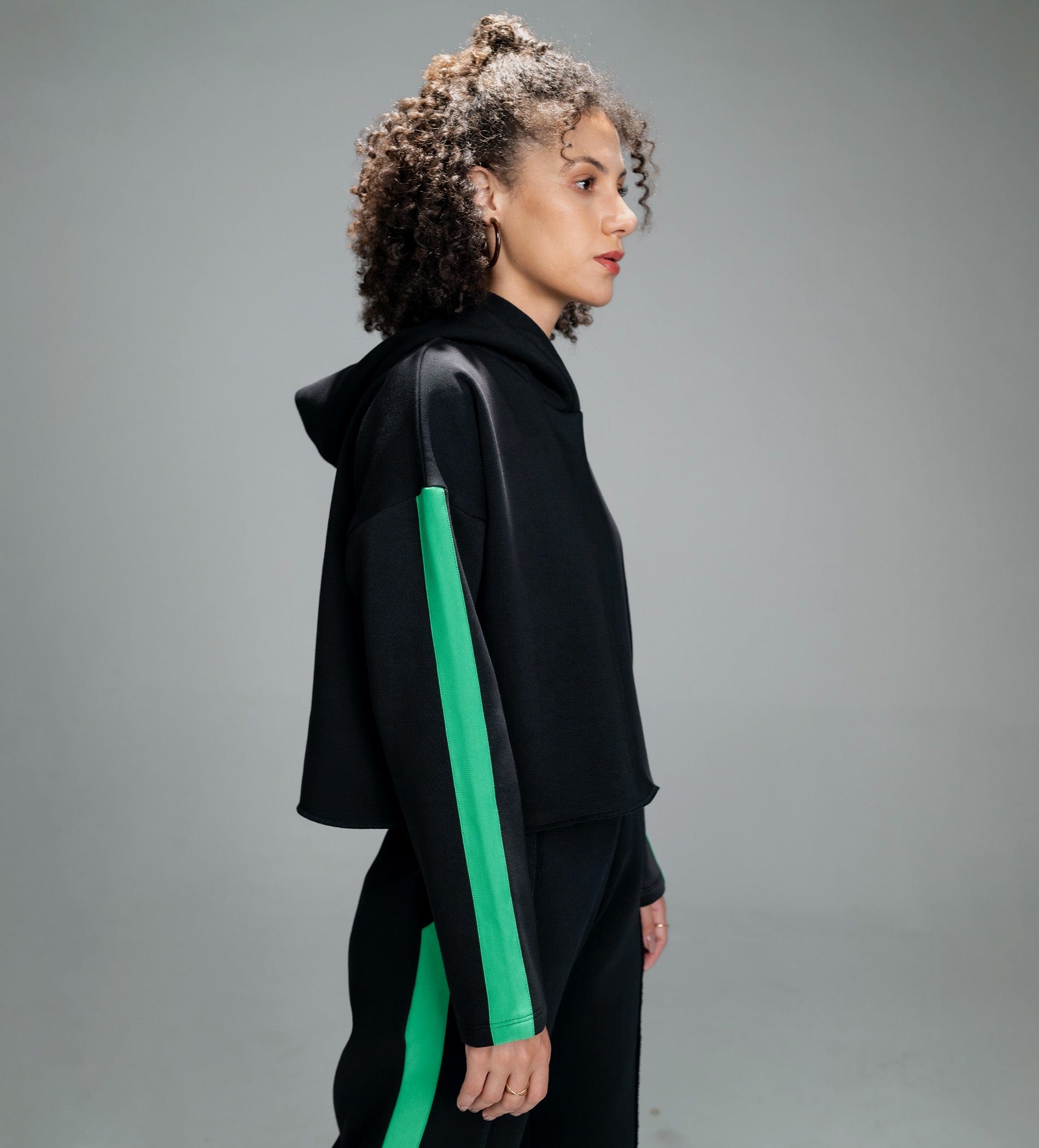 Sweatshirts Solid Sweatshirts Edgy Black Crop hoodie Sweatshirt