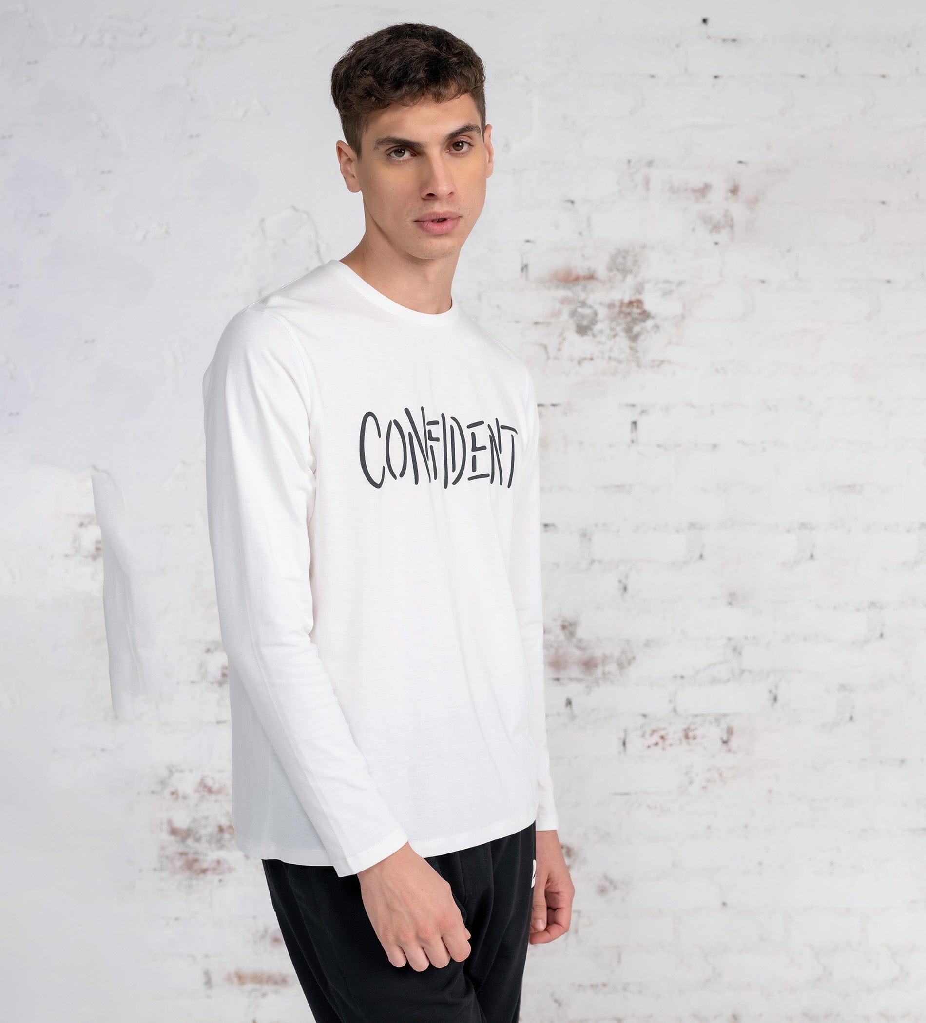 T-Shirts T-Shirt Illusive Confidence T-shirt
