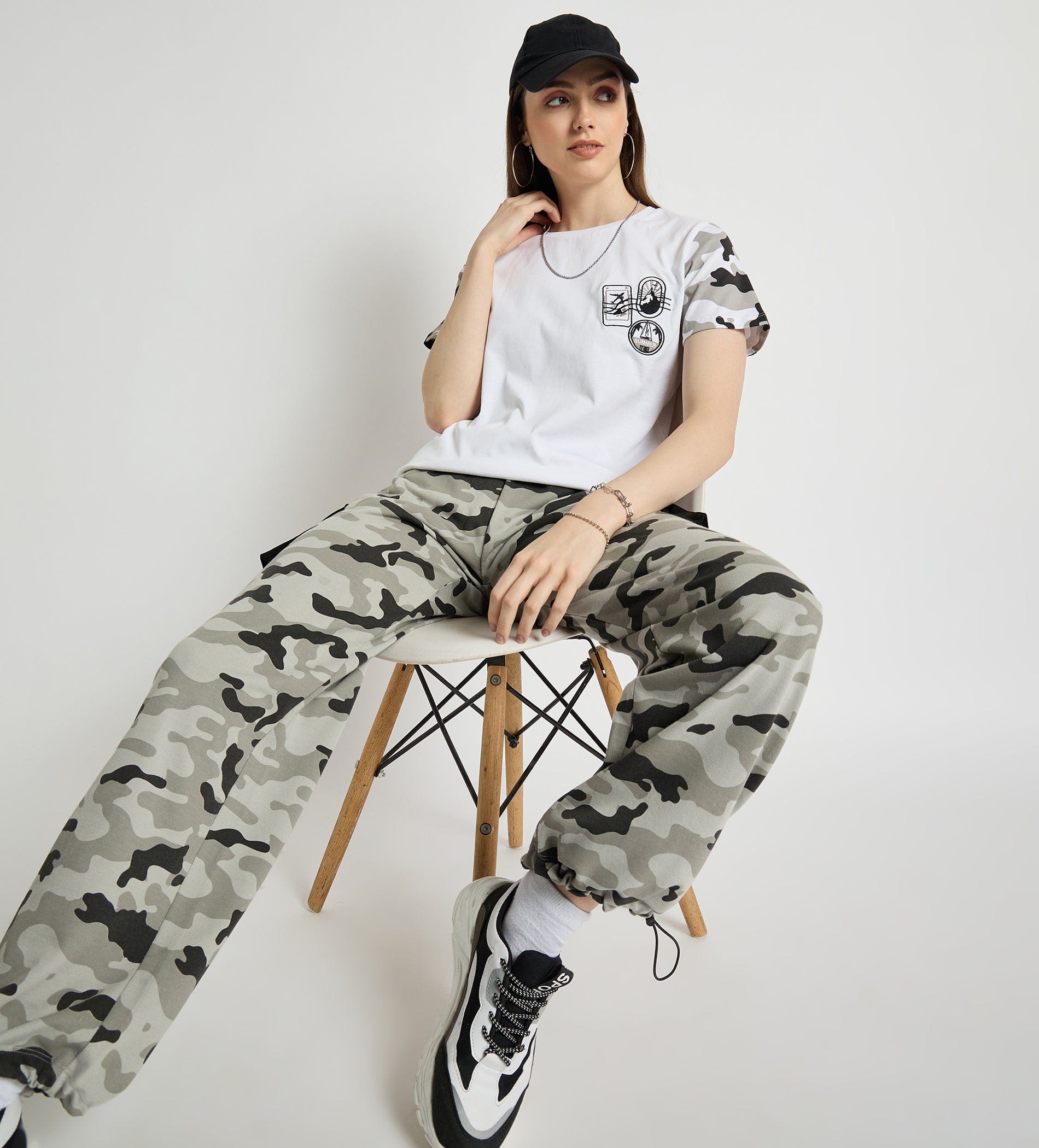 T-Shirts T-Shirt Travel Inspired Camouflet Tee