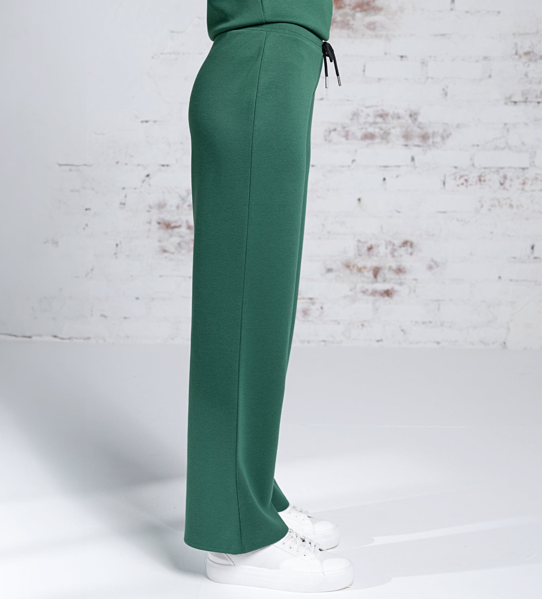 Trackpants Drawstring Trackpants Luxurious emerald green Scuba Trackpant