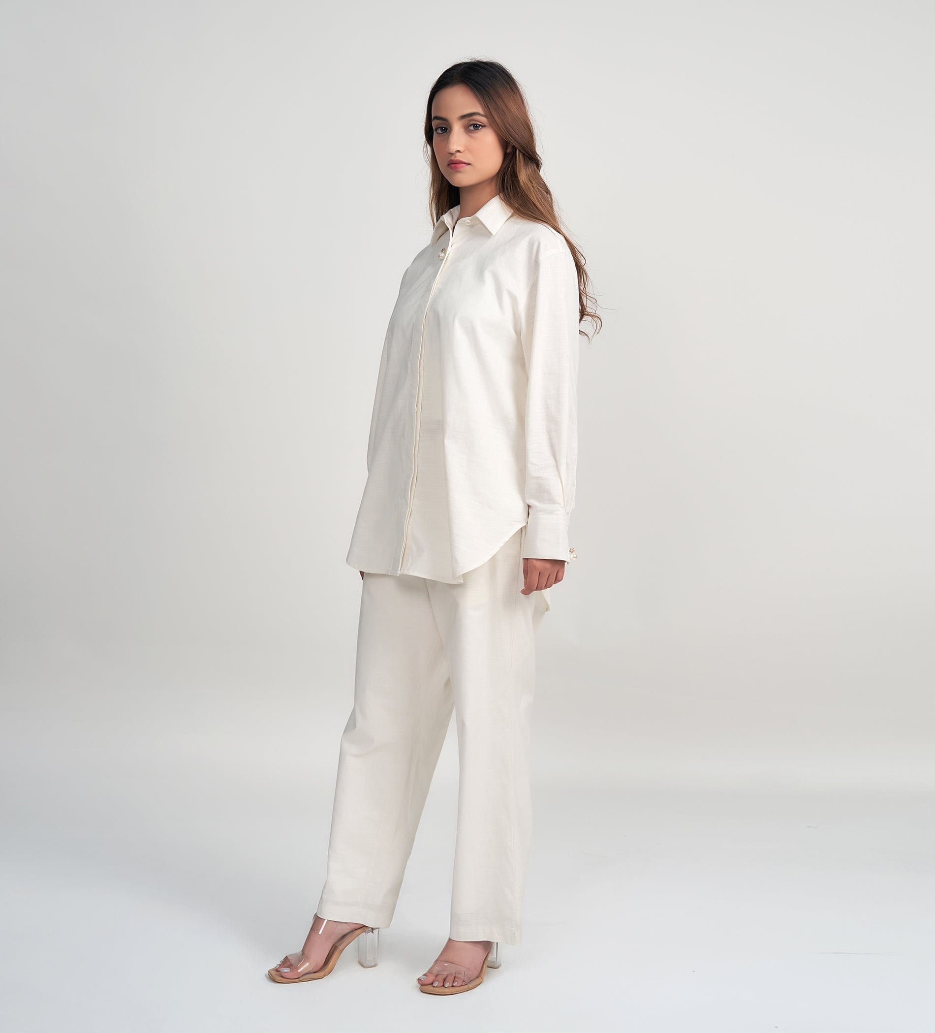 Trackpants STRAIGHT FIT TRACKPANTS Cream Straight-Cut Trouser