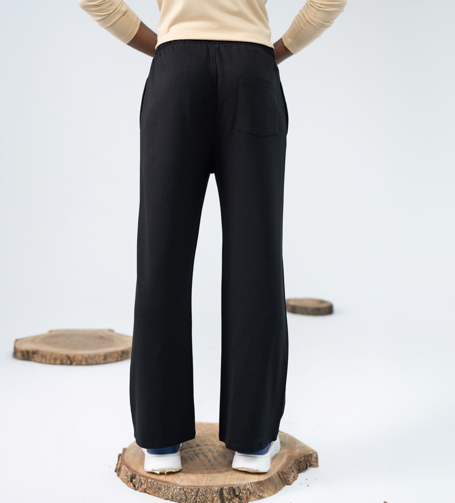 Trackpants STRAIGHT FIT TRACKPANTS Eclipse Move wide leg trackpants