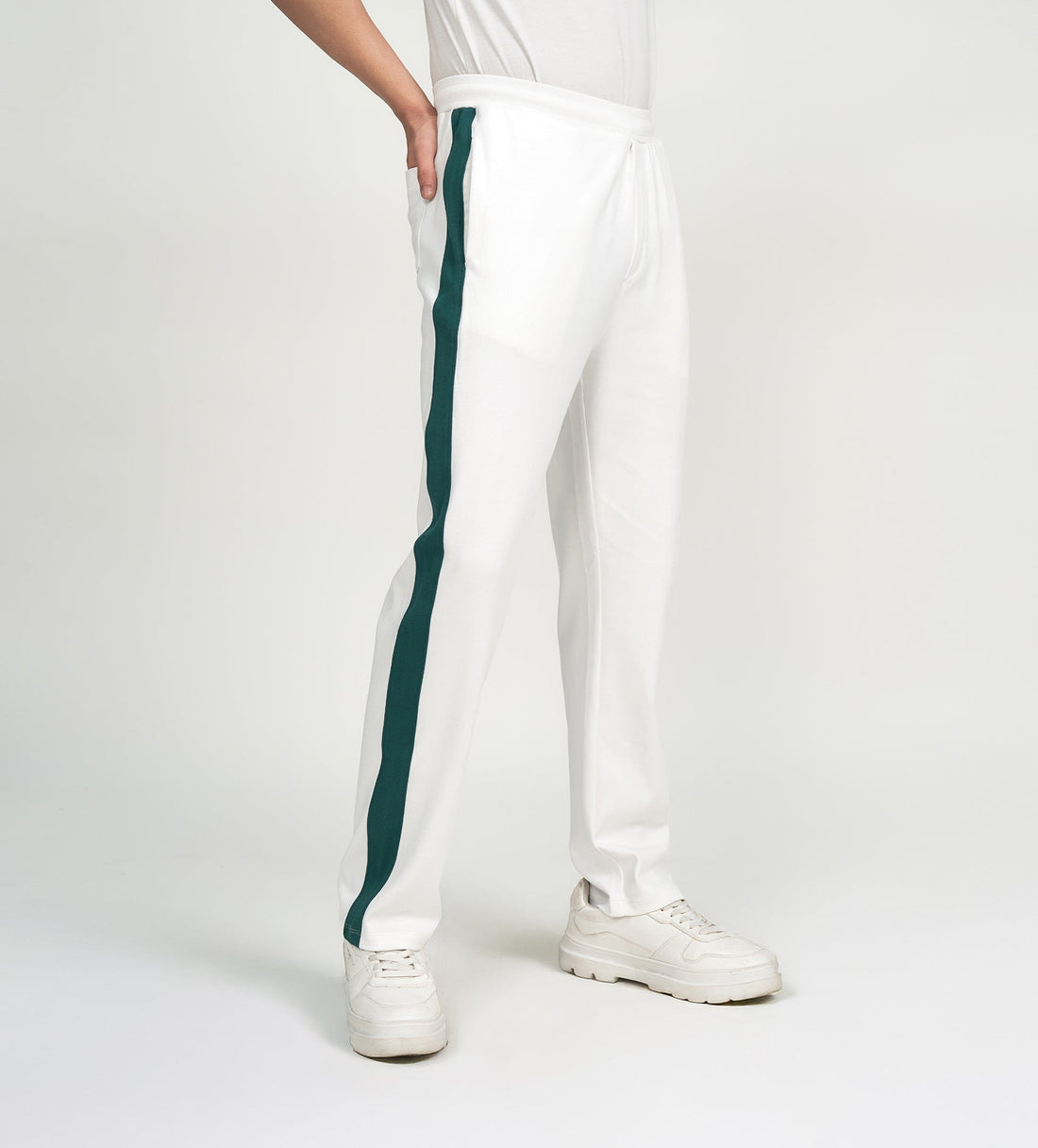 Trackpants STRAIGHT FIT TRACKPANTS Greenline Luxe Trackpants
