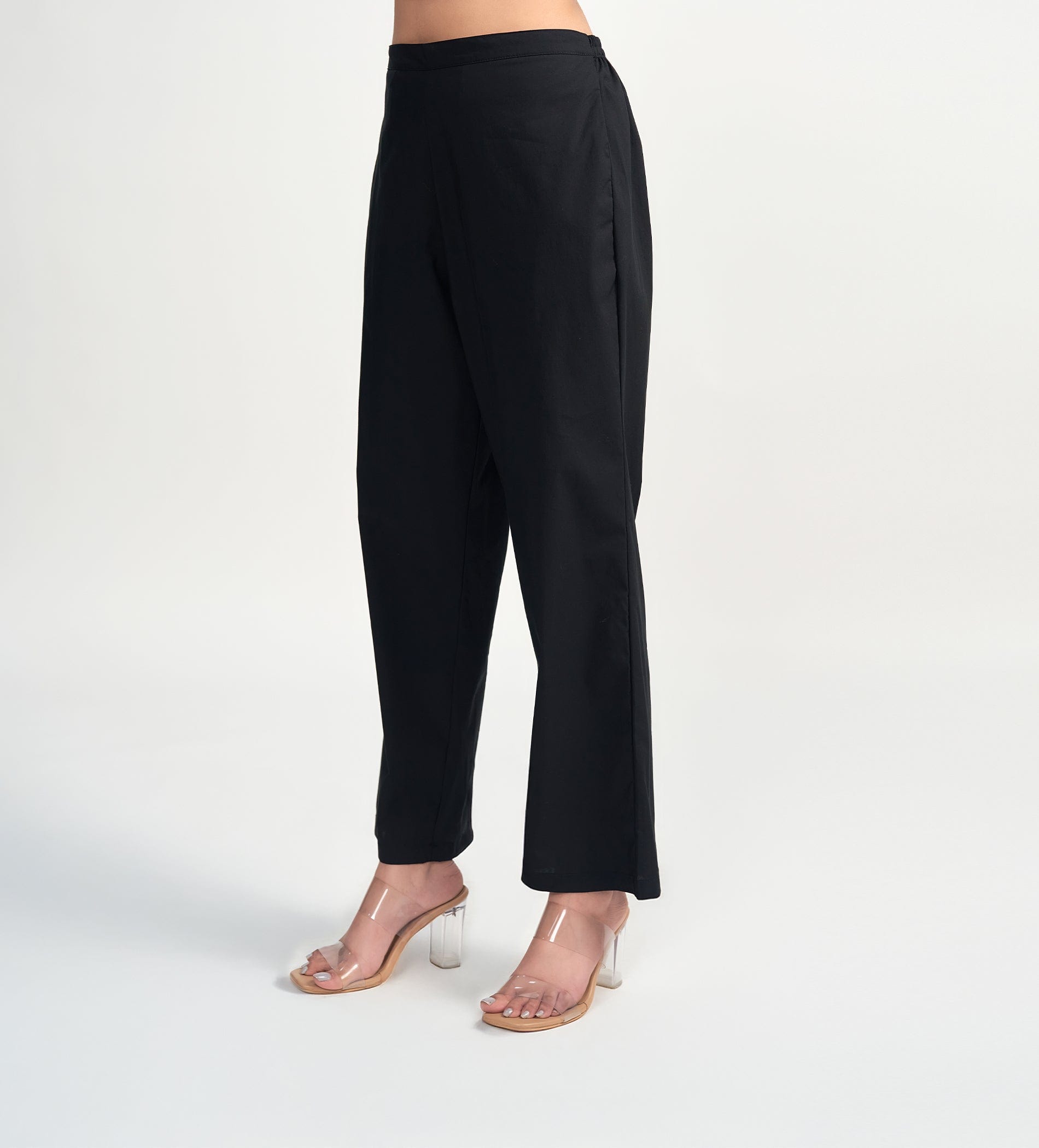 Trackpants STRAIGHT FIT TRACKPANTS Minimalist Black Woven Pant