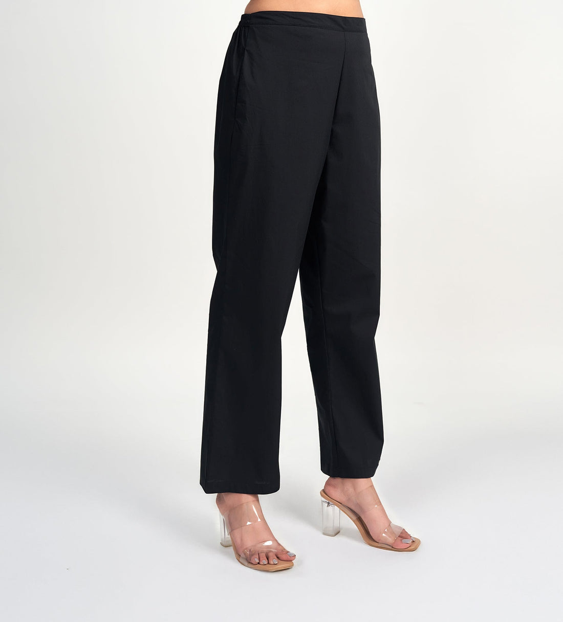 Trackpants STRAIGHT FIT TRACKPANTS Minimalist Black Woven Pant