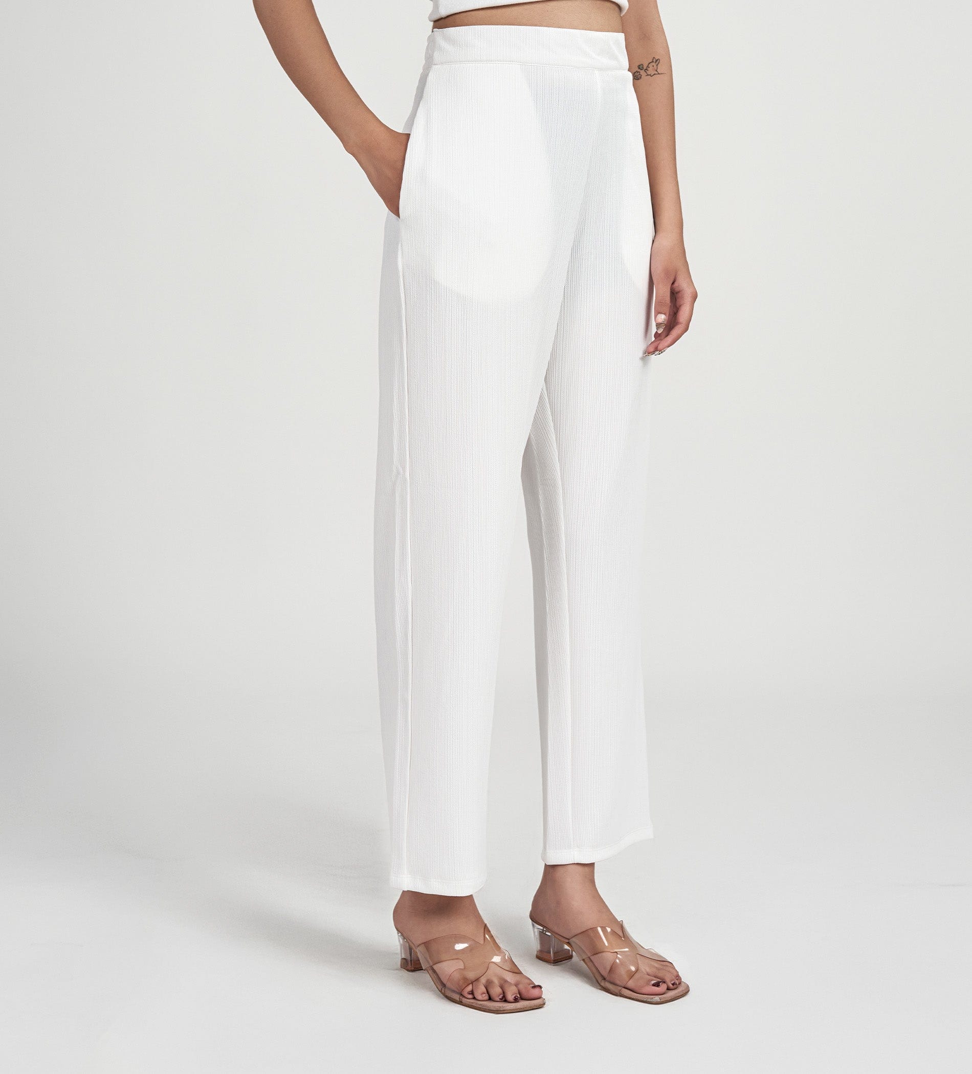 Trackpants STRAIGHT FIT TRACKPANTS Modern Ease pants