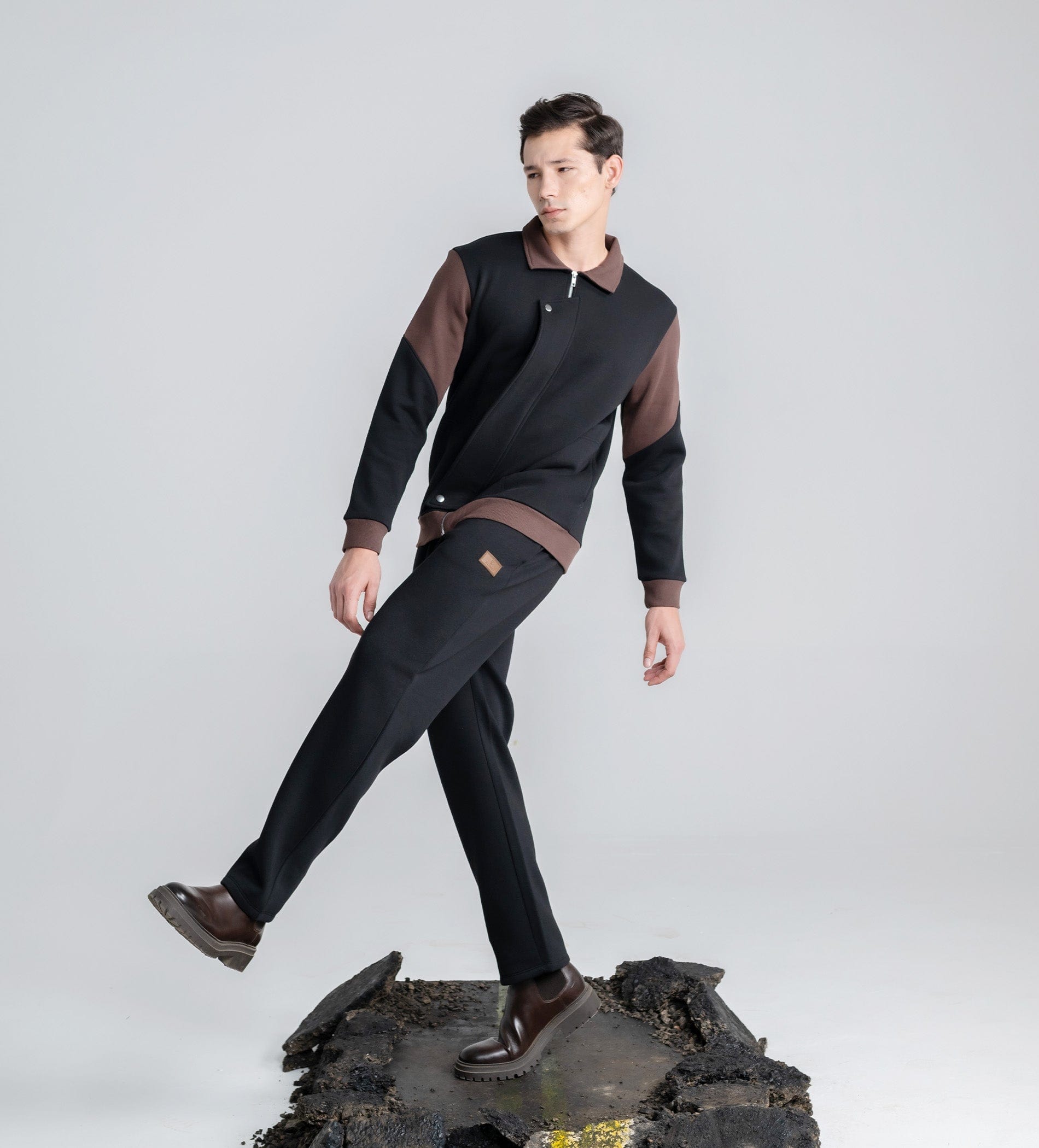 Trackpants STRAIGHT FIT TRACKPANTS Sleek Essentials Trackpants