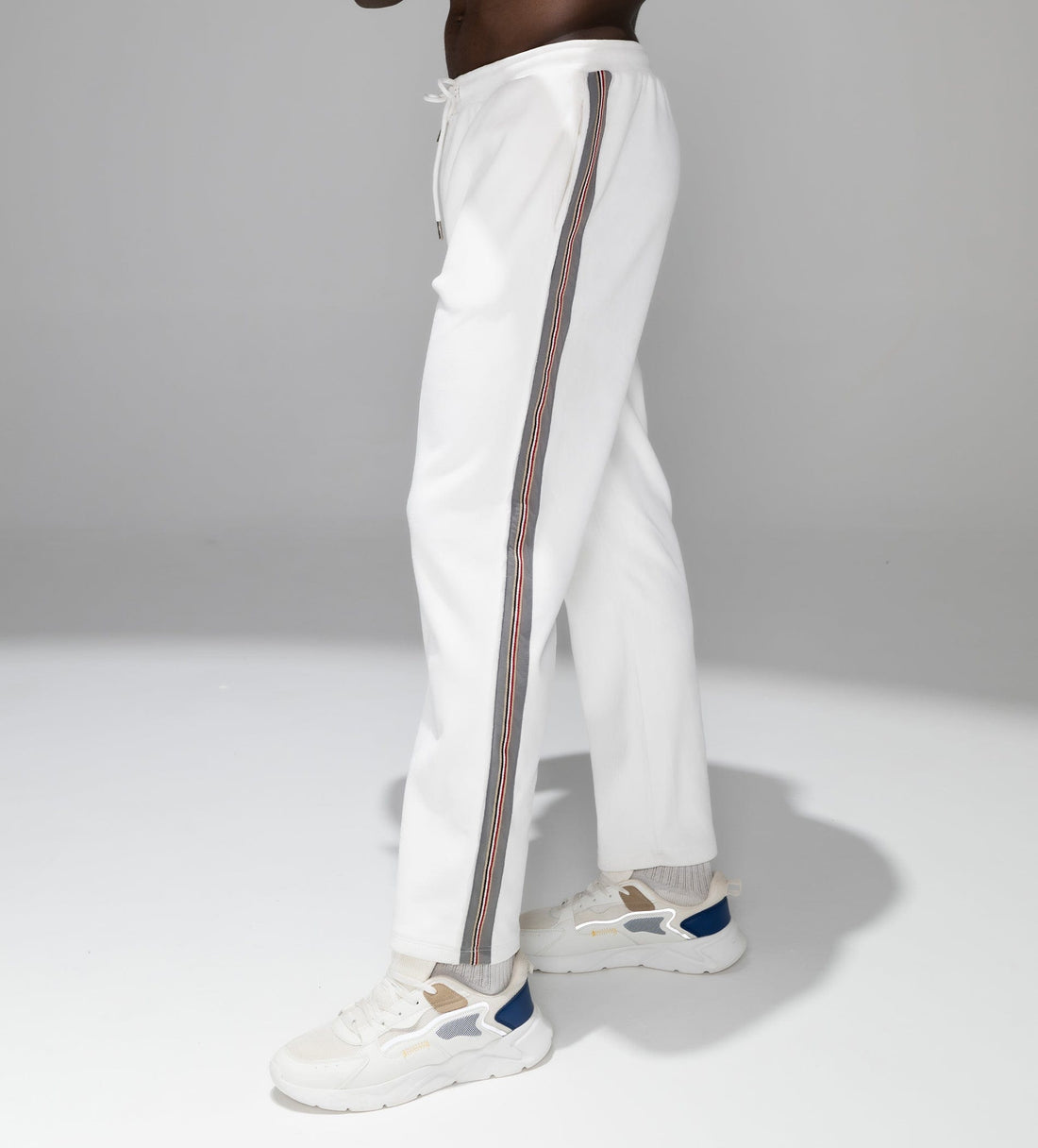 Trackpants STRAIGHT FIT TRACKPANTS White Winterveil trackpants