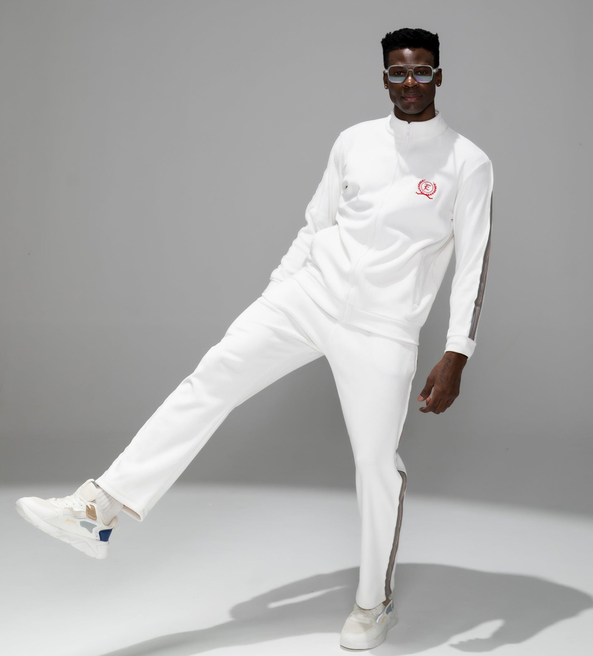 Trackpants STRAIGHT FIT TRACKPANTS White Winterveil trackpants